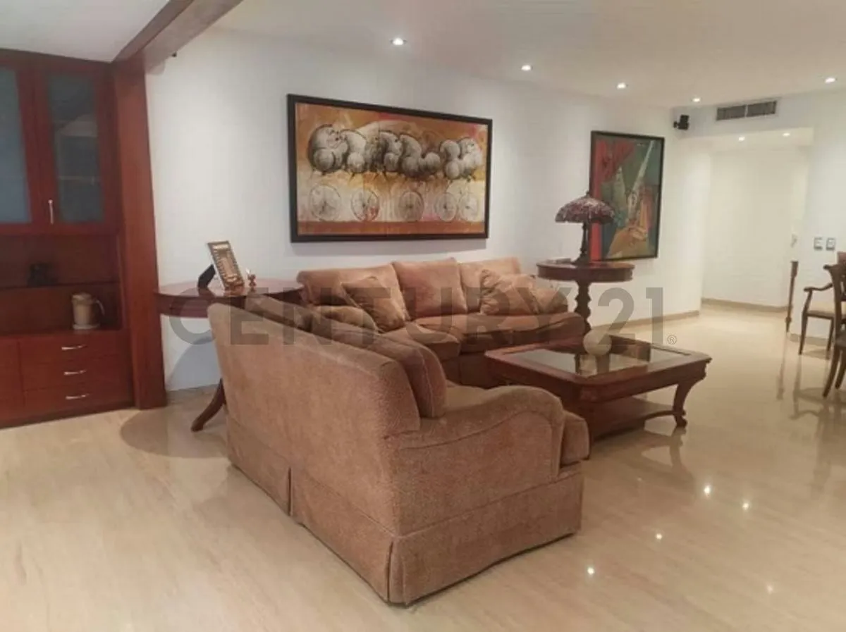 Exclusivo Apartamento en venta en La Urbanizacion Campo Alegre, remodelado - 5