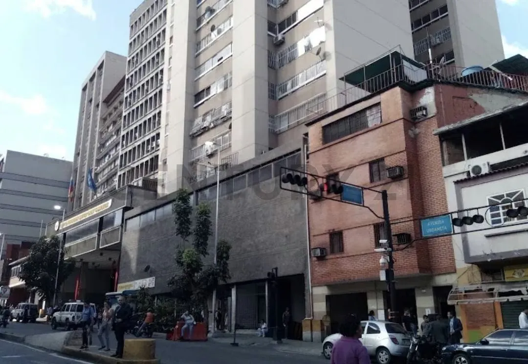 ¡Aprovecha esta oportunidad única! alquiler para oficina o residencial