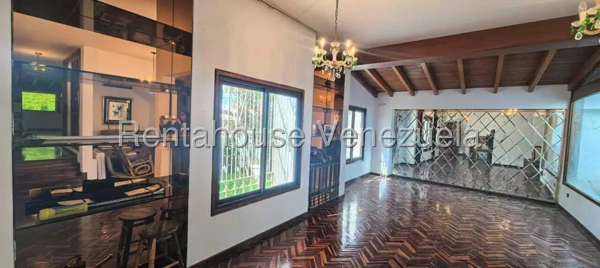 Casa (Duplex) en Venta en Los Naranjos del Cafetal, Distrito Metropolitano - 23