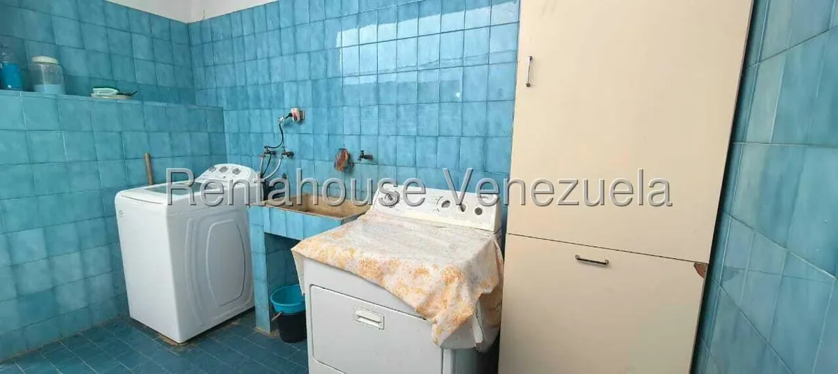 Casa (Duplex) en Venta en Los Naranjos del Cafetal, Distrito Metropolitano - 37