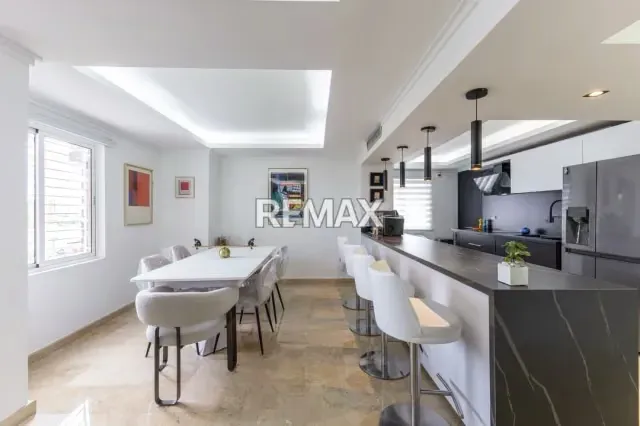 Vendo Apartamento en Edificio Turquesa - 3