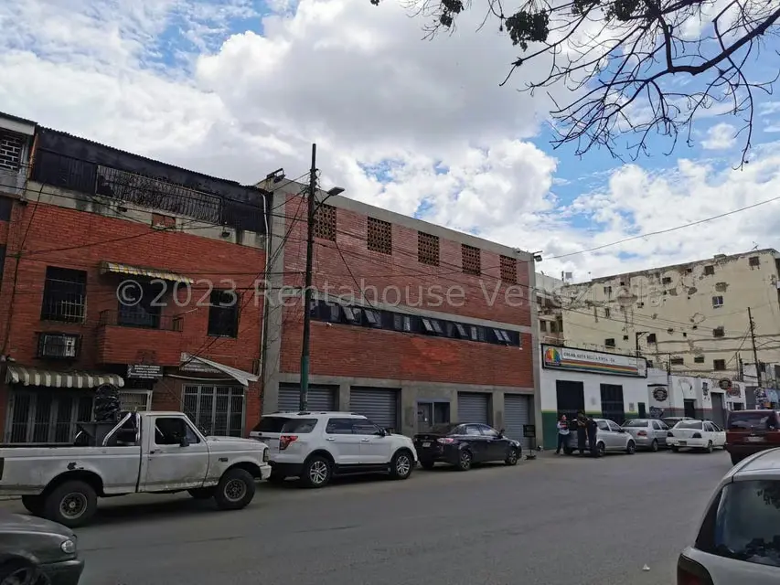 Local Comercial en Alquiler en Bella Vista, Distrito Metropolitano - 11