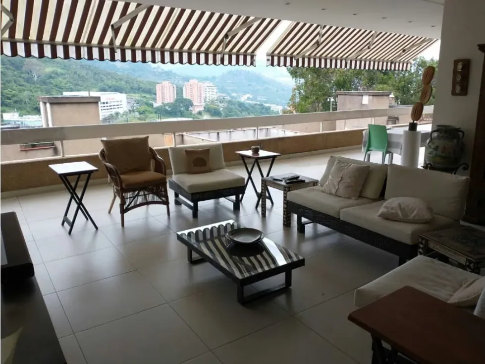 Vendo apartamento 413m2 4h+s/5b/3p Las Esmeraldas 4791 - 10