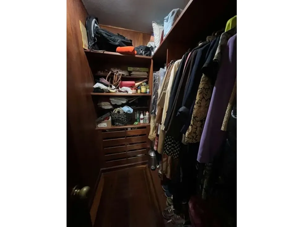 Se vende apartamento 324m2 Santa Eduvigis 6248 - 13