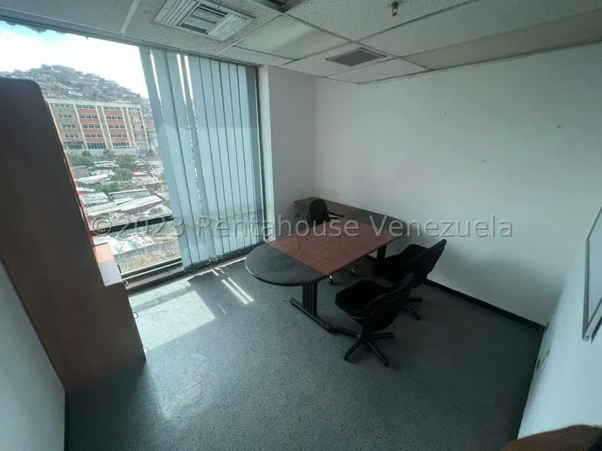 Oficina en Venta en La Urbina, Distrito Metropolitano - 12