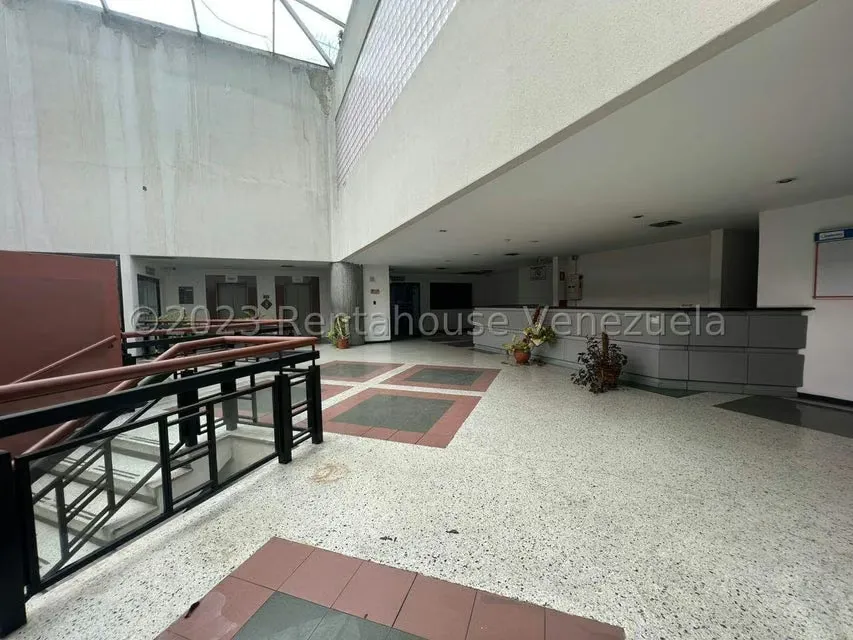 Oficina en Venta en La Urbina, Distrito Metropolitano - 3