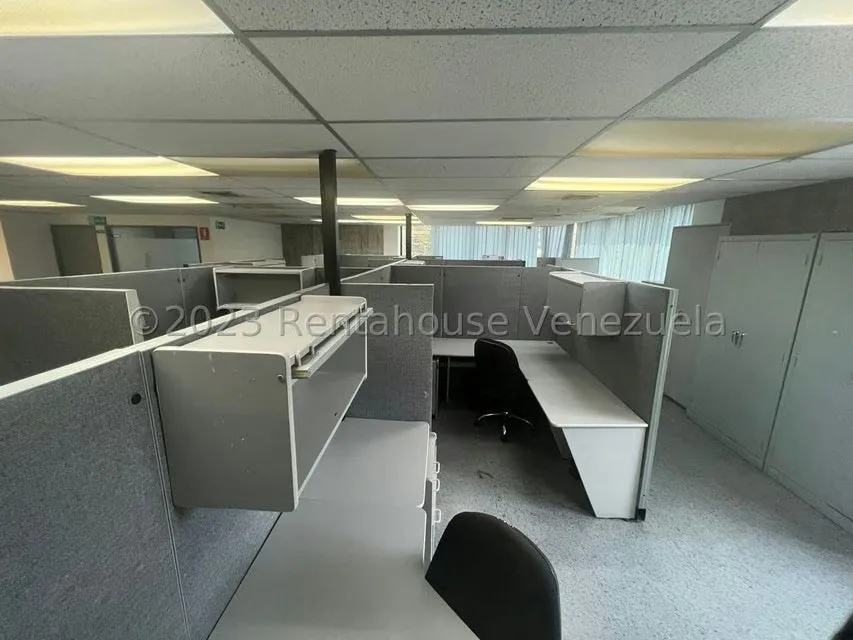 Oficina en Venta en La Urbina, Distrito Metropolitano - 33