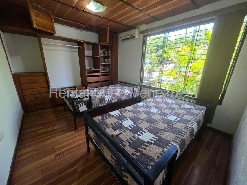 Casa (Duplex) en Alquiler en El Cafetal, Distrito Metropolitano - 17