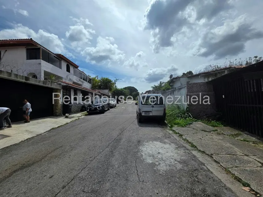 Casa (Duplex) en Alquiler en El Cafetal, Distrito Metropolitano - 20