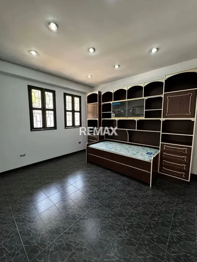 Casa Comercial en Alquiler Andrés Bello - 6