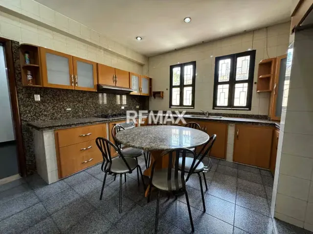 Casa Comercial en Alquiler Andrés Bello - 9