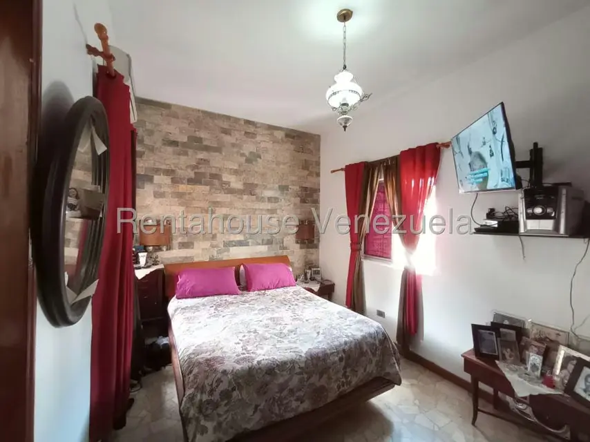 Apartamento (1 Nivel) en Venta en El Paraiso, Distrito Metropolitano - 11