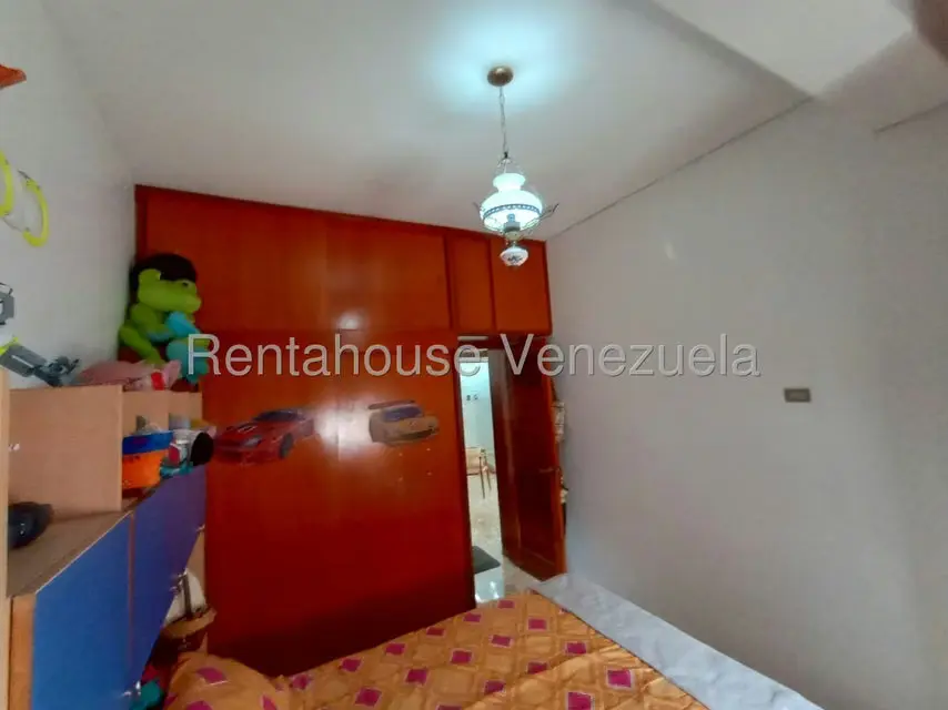 Apartamento (1 Nivel) en Venta en El Paraiso, Distrito Metropolitano - 24