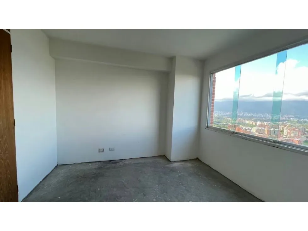 Se Vende Apartamento 111M2 Res. CIMA AVILA - 6