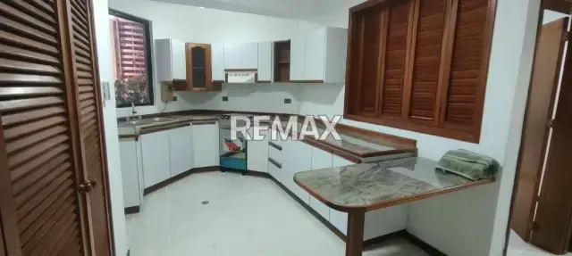RESID. PREMIUM - 3