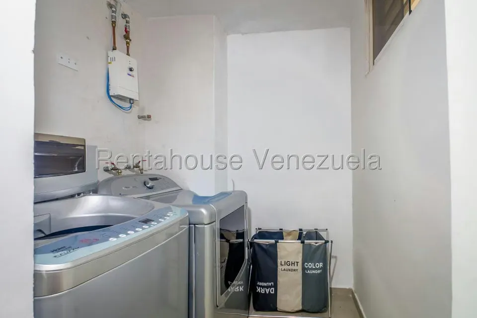 Apartamento (1 Nivel) en Venta en Colinas de La Tahona, Distrito Metropolitano - 14