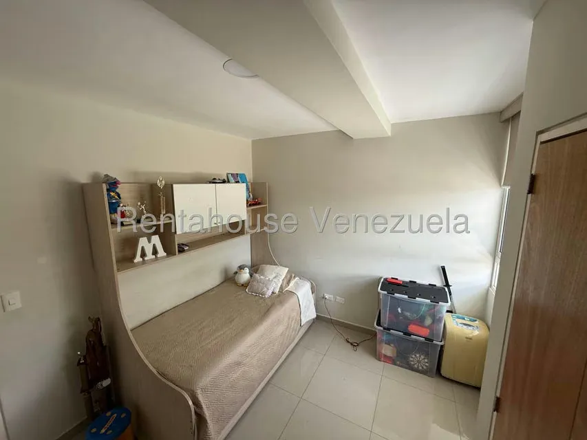 Apartamento (1 Nivel) en Venta en La Lagunita Country Club, Distrito Metropolitano - 11
