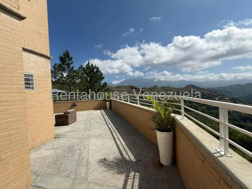 Apartamento (1 Nivel) en Venta en La Lagunita Country Club, Distrito Metropolitano - 17