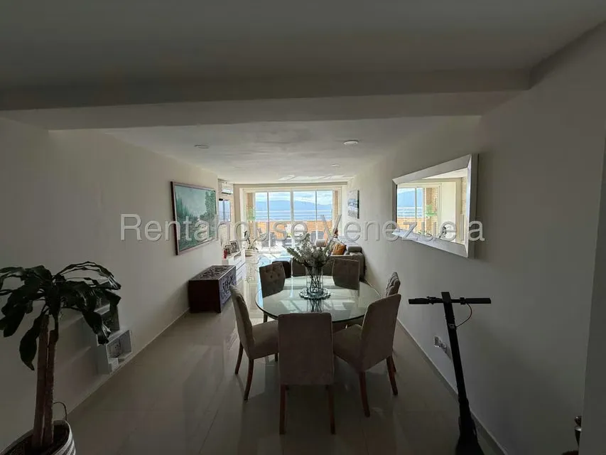 Apartamento (1 Nivel) en Venta en La Lagunita Country Club, Distrito Metropolitano - 4