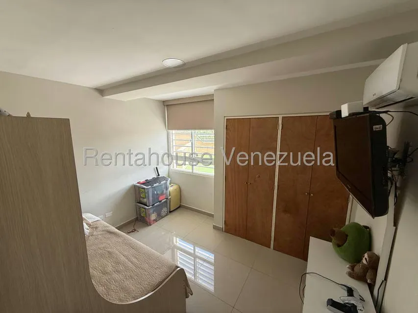Apartamento (1 Nivel) en Venta en La Lagunita Country Club, Distrito Metropolitano - 10
