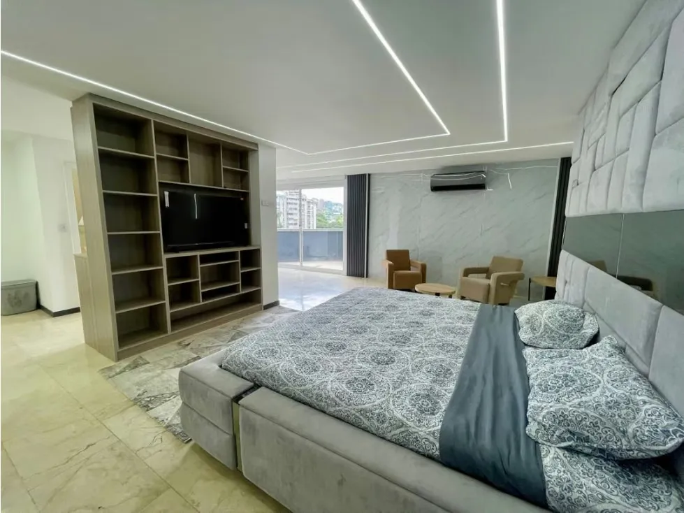 Se vende PH duplex 480m2 4H+S/6B/3P Las Mercedes - 11