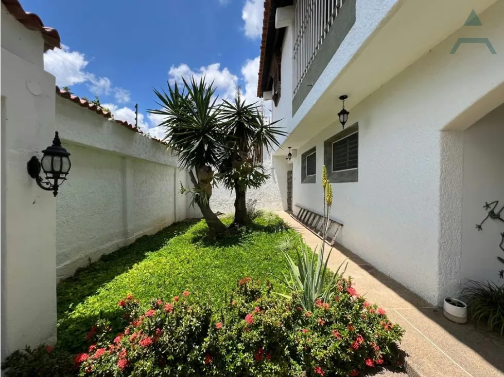 Se vende casa 1102m² 4h+2s/4b+s/5p Prados del Este - 36