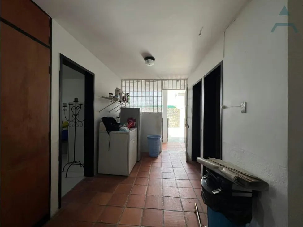 Se vende casa 1102m² 4h+2s/4b+s/5p Prados del Este - 42