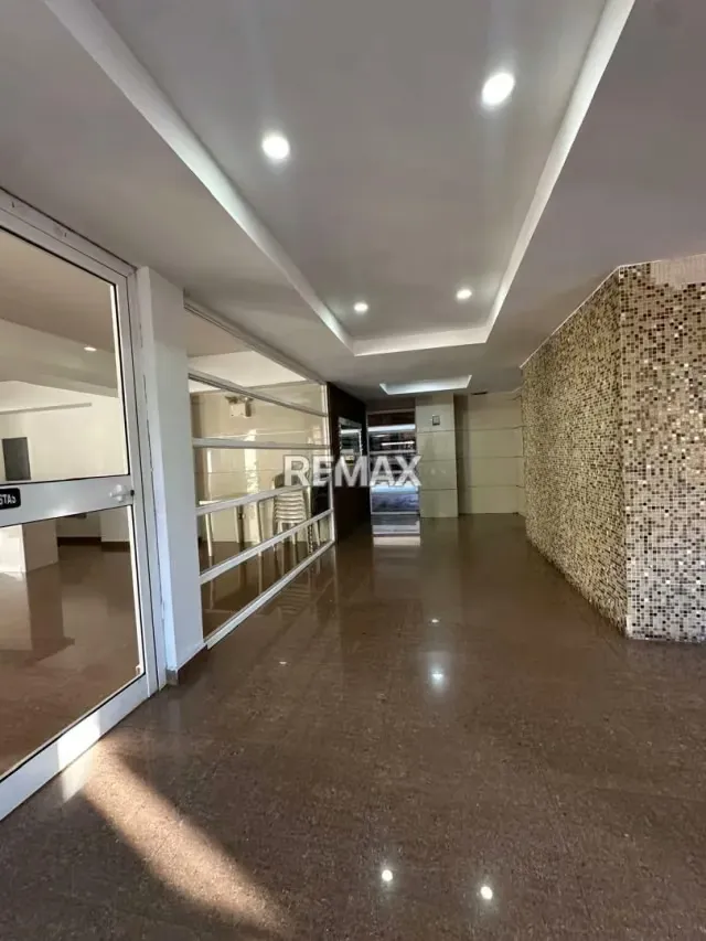 EN VENTA APARTAMENTO RES. TAGUAY EN LA URB. MAÑONGO - 4