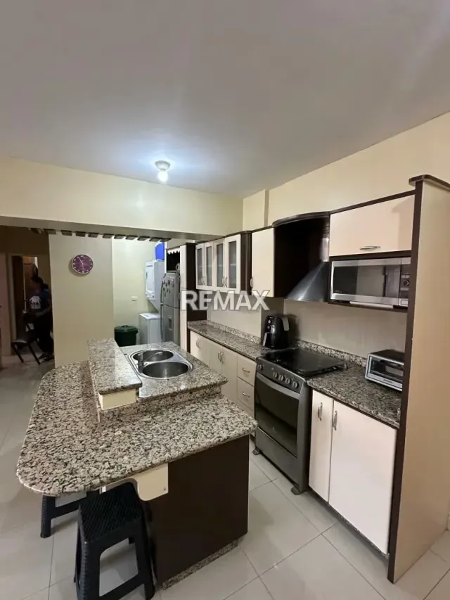 EN VENTA APARTAMENTO RES. TAGUAY EN LA URB. MAÑONGO - 10