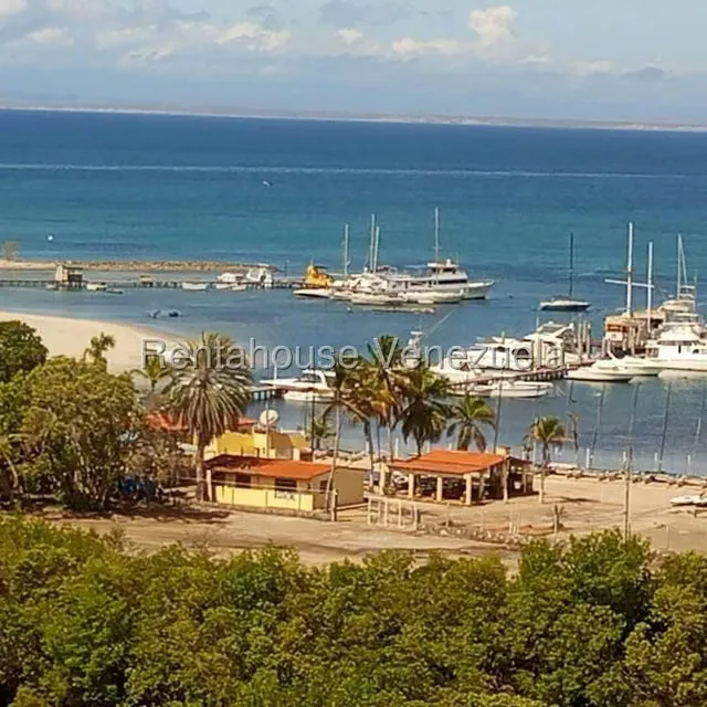 Apartamento (1 Nivel) en Venta en El Morro, Nueva Esparta - 2