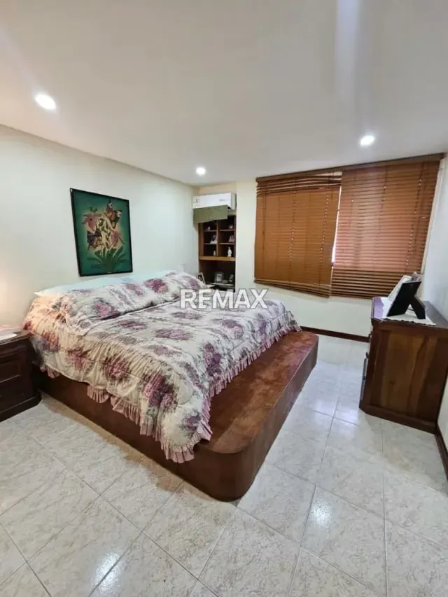 Venta de Casa en San Bernardino - 12