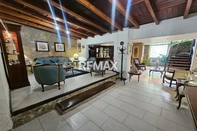 Venta de Casa en San Bernardino - 2