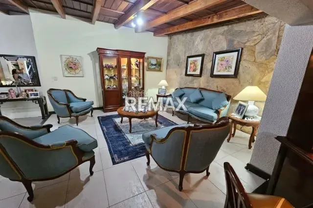 Venta de Casa en San Bernardino - 3