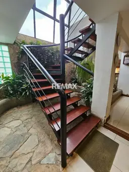 View 10