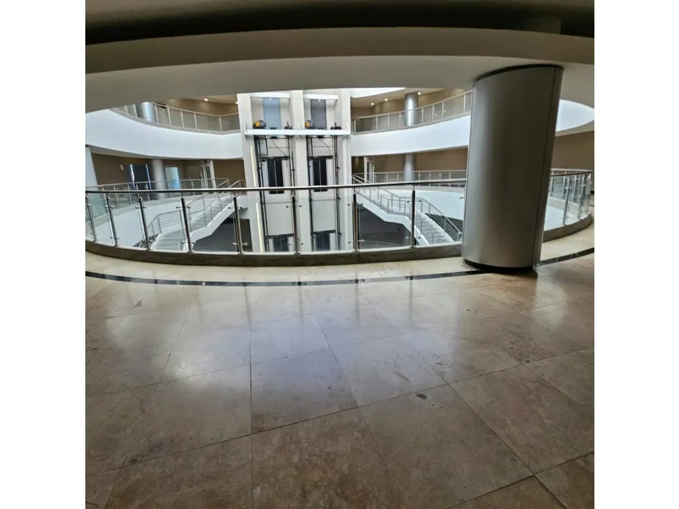 Se Alquila Oficinas desde 50m² a 300m² Cerro Verde - 11