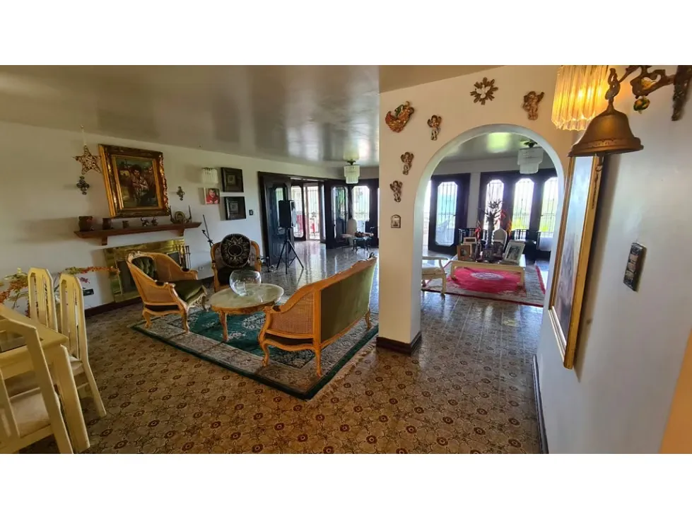 En Venta Casa en La Lagunita, El Hatillo - Caracas - 3
