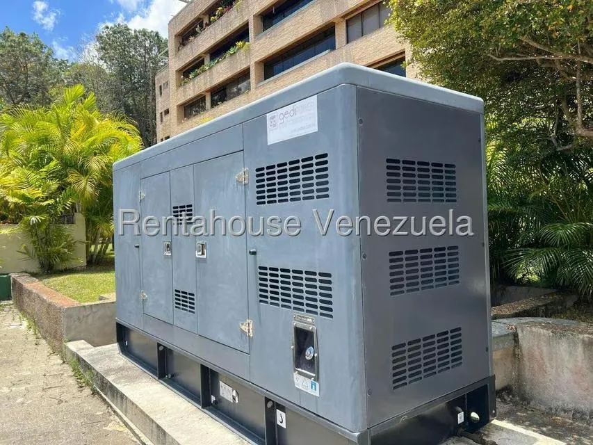 Apartamento (1 Nivel) en Alquiler en Los Naranjos del Cafetal, Distrito Metropolitano - 2