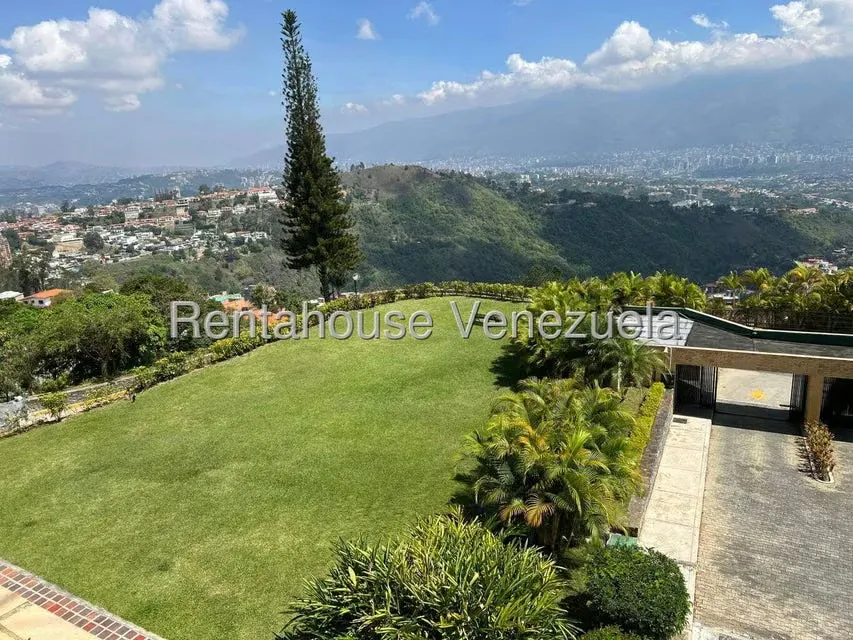 Apartamento (1 Nivel) en Alquiler en Los Naranjos del Cafetal, Distrito Metropolitano - 23