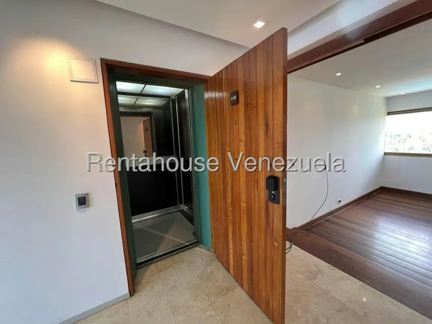 Apartamento (1 Nivel) en Alquiler en Los Naranjos del Cafetal, Distrito Metropolitano - 4