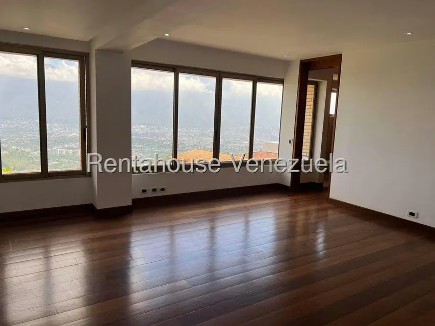 Apartamento (1 Nivel) en Alquiler en Los Naranjos del Cafetal, Distrito Metropolitano - 32