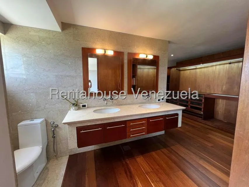 Apartamento (1 Nivel) en Alquiler en Los Naranjos del Cafetal, Distrito Metropolitano - 34