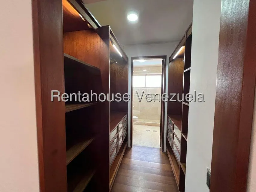 Apartamento (1 Nivel) en Alquiler en Los Naranjos del Cafetal, Distrito Metropolitano - 46