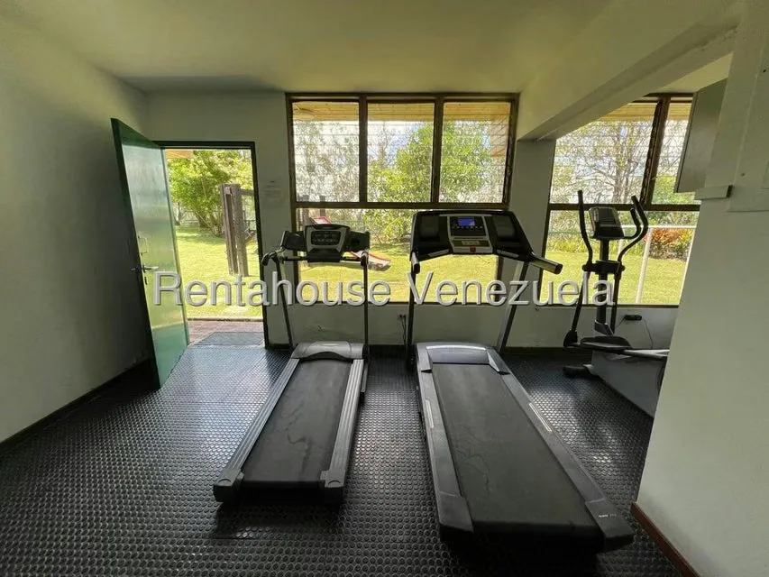 Apartamento (1 Nivel) en Alquiler en Los Naranjos del Cafetal, Distrito Metropolitano - 56