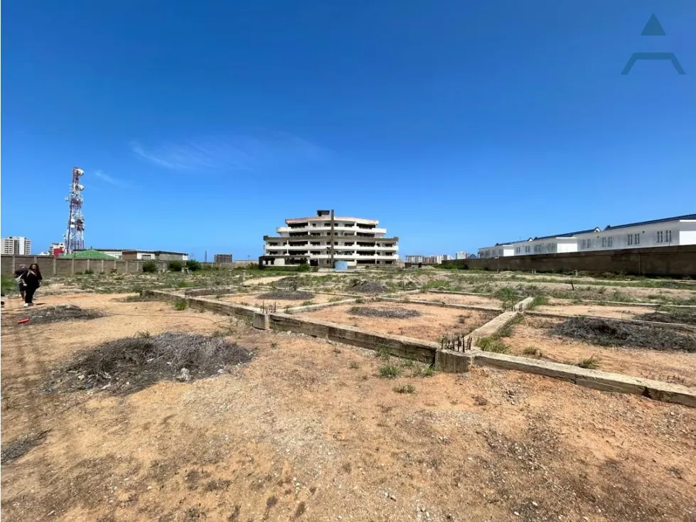 Se vende Edificio 11000m² Porlamar - 40