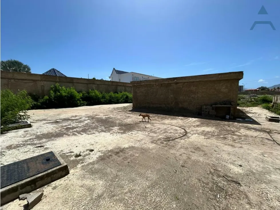 Se vende Edificio 11000m² Porlamar - 48