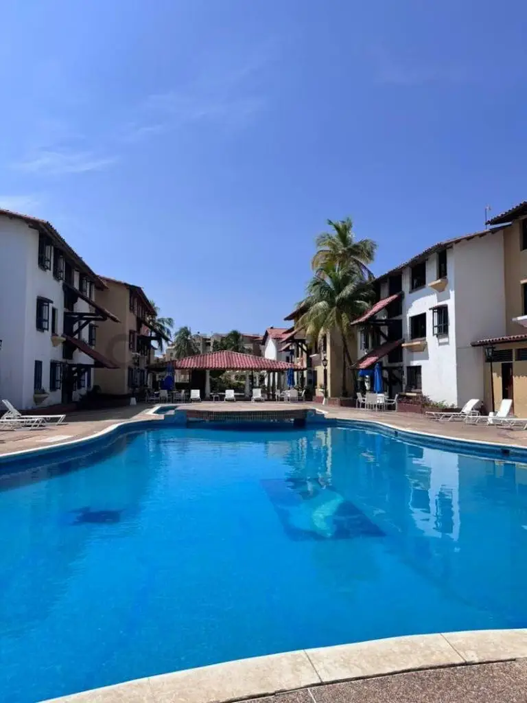 apartamento moderno acogedor en alquiler en exclusiva zona de lecheria