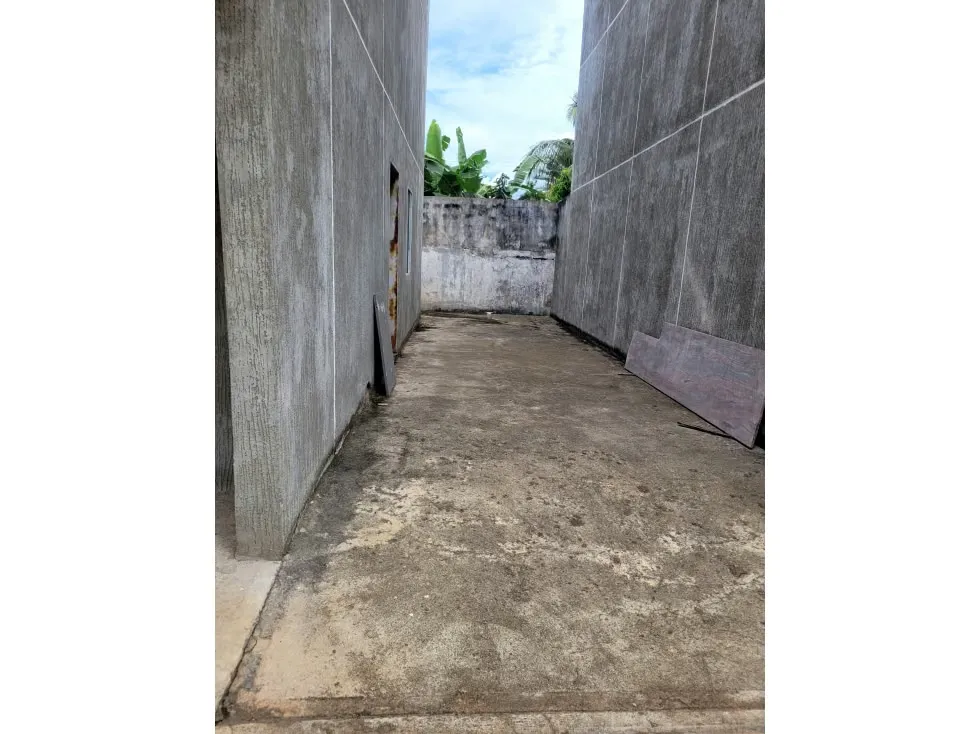 Vendo casas 600m2 20h/20b/20p Puerto Ordaz 7556 - 18