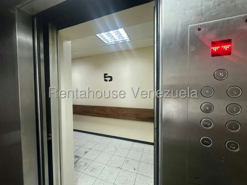 Oficina en Alquiler en San Bernardino, Distrito Metropolitano - 18