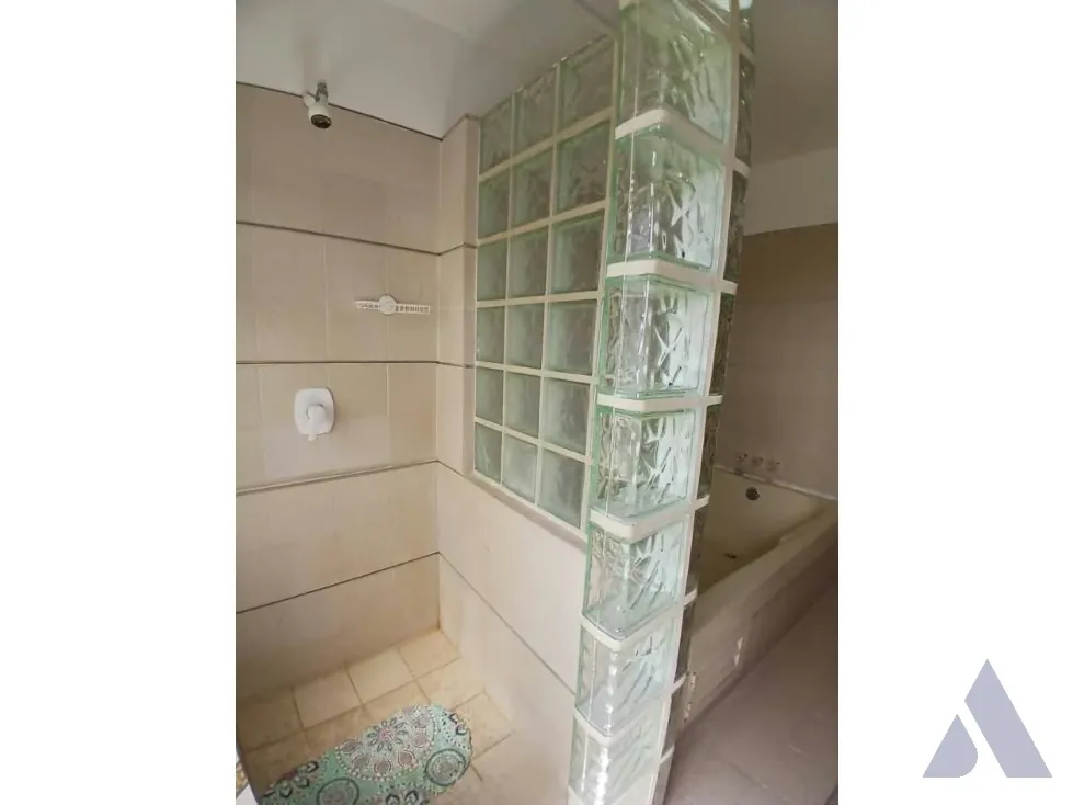 Alquilo apartamento 240m2 Los Dos Caminos 9856 - 20