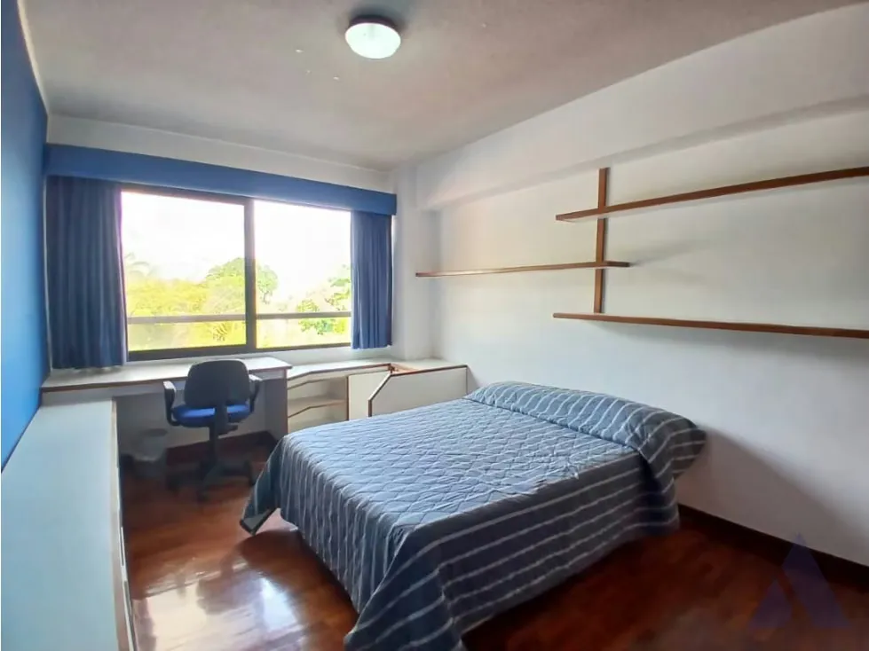 Alquilo apartamento 240m2 Los Dos Caminos 9856 - 22